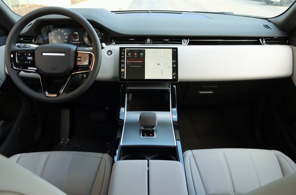 2026 LAND ROVER RANGE ROVER EVOQUE - Image 9