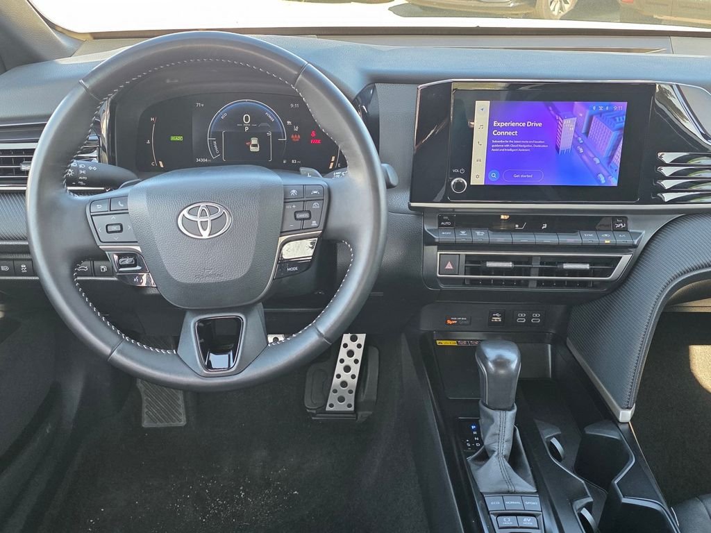 Used 2025 White Toyota SE image 19