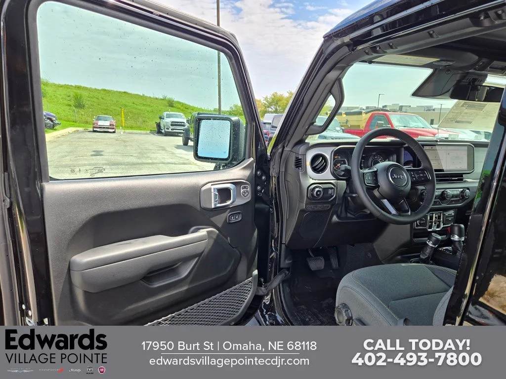 New 2026 Black Clear-Coat Exterior Paint Jeep Sport S image 10