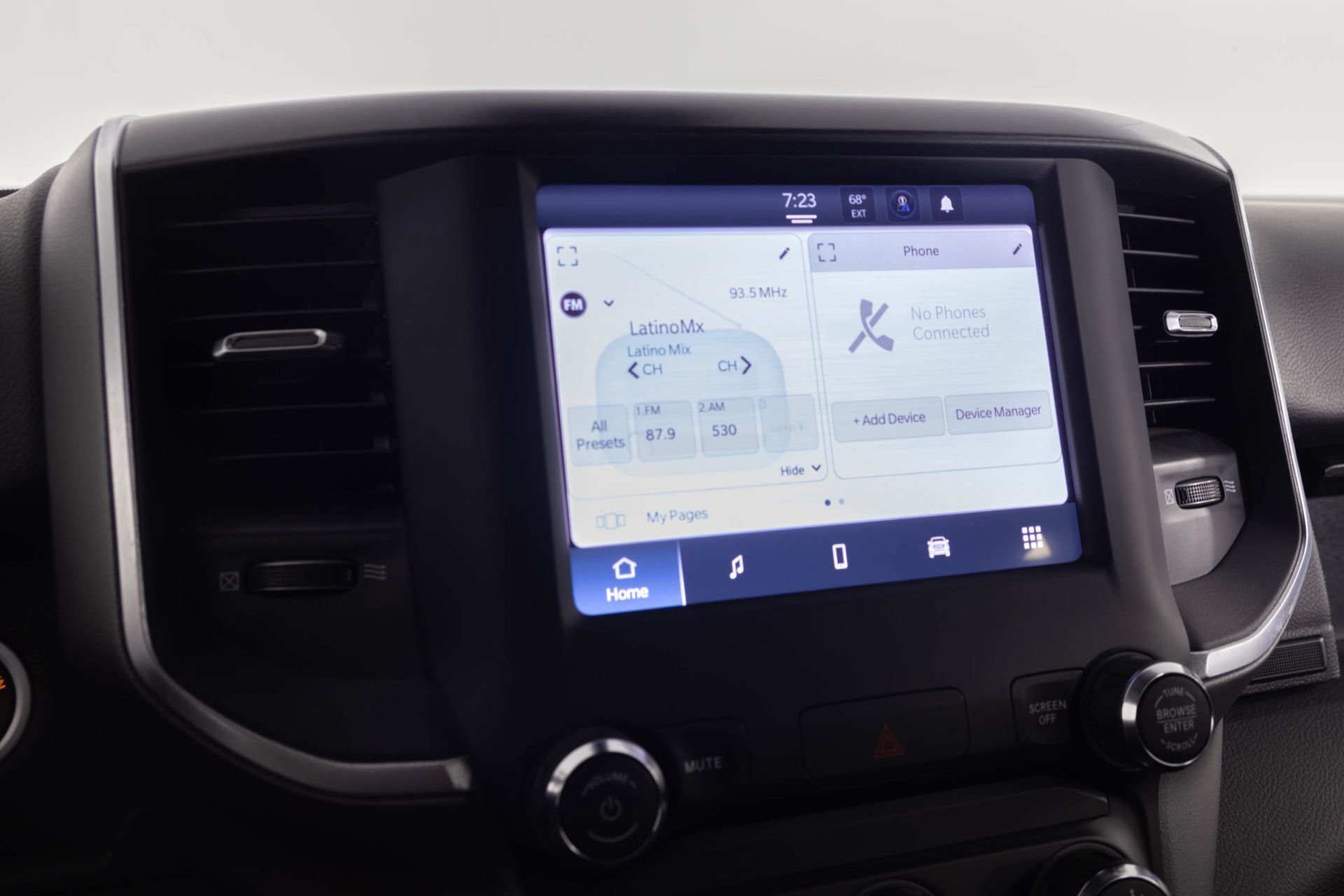 2024 RAM 2500 - Image 19