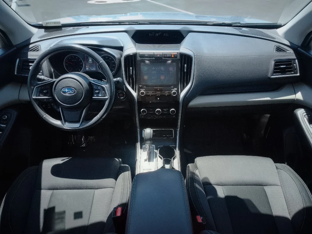 Used 2022 Ice Silver Metallic Subaru Premium image 12