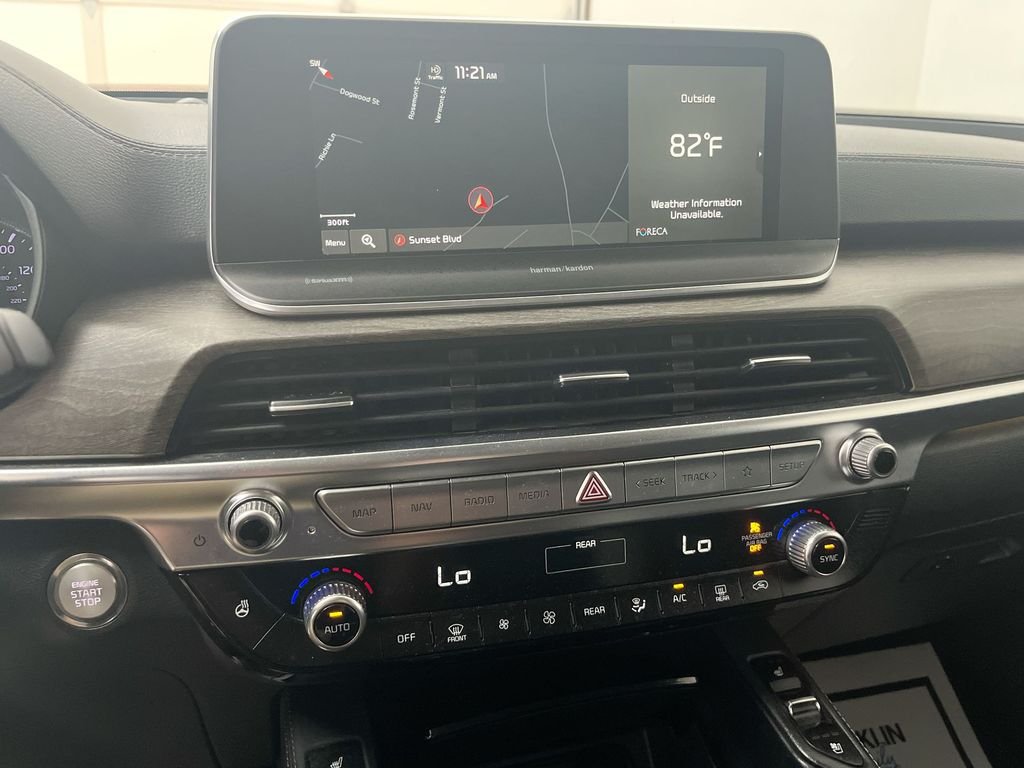 Used 2021 White Kia SX image 10