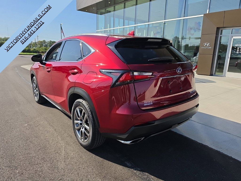 Used 2015 Red Lexus 200t image 3