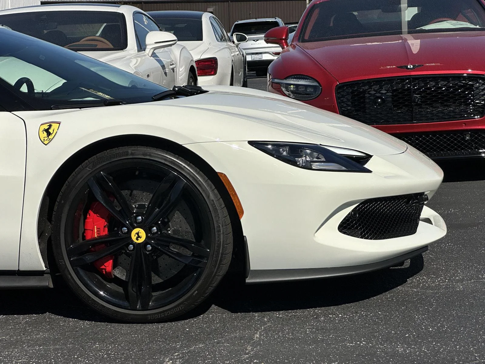 Used 2025 Bianco Cervino Ferrari  image 48