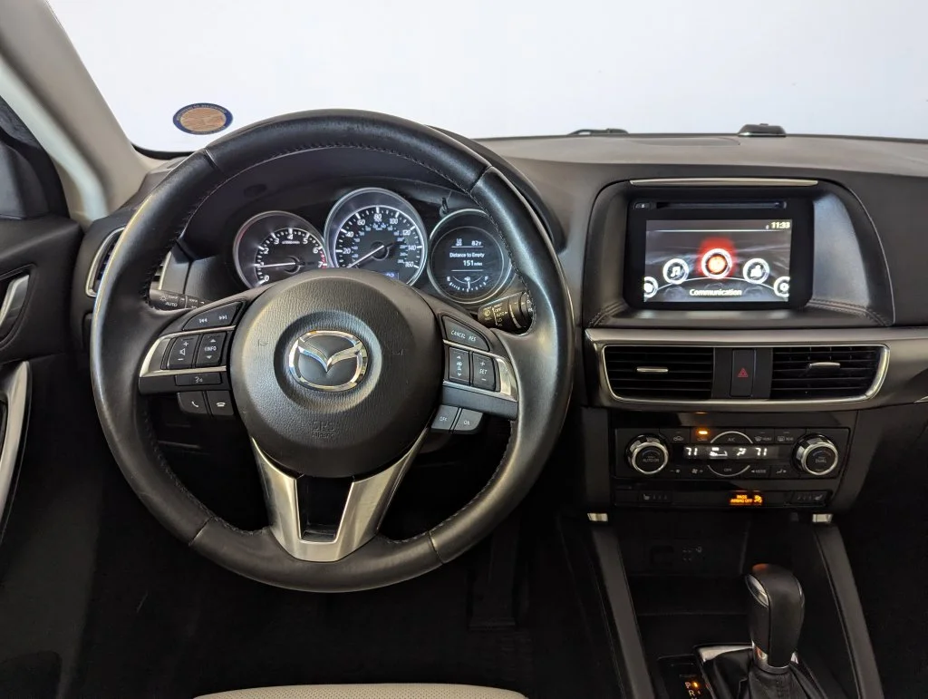 Used 2016 Silver Mazda Grand Touring AWD w/ Technology Pkg image 65