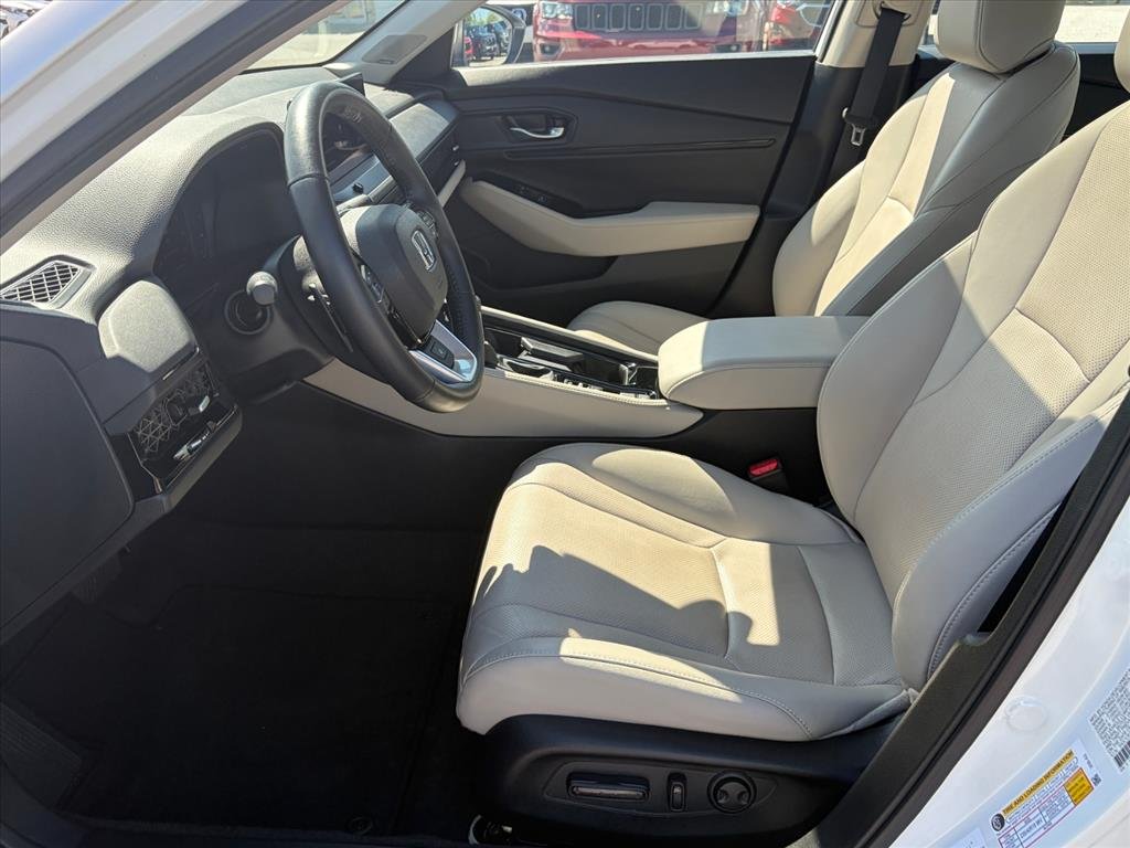 2025 Honda Accord Hybrid Touring - Photo 20