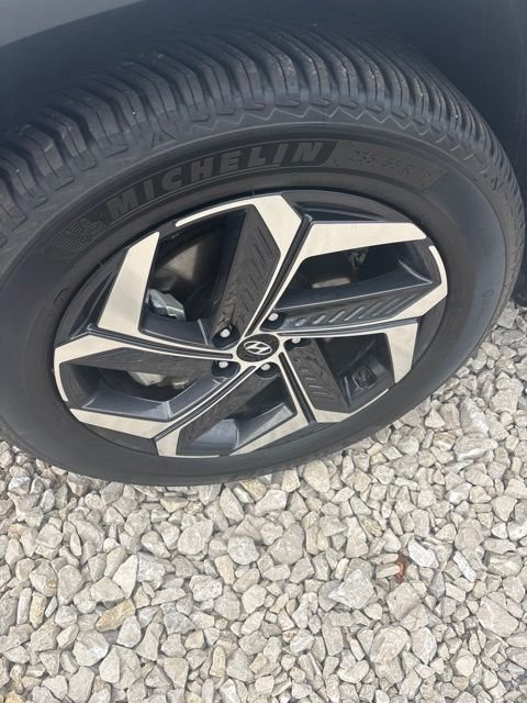 Used 2024 White Hyundai Limited image 9
