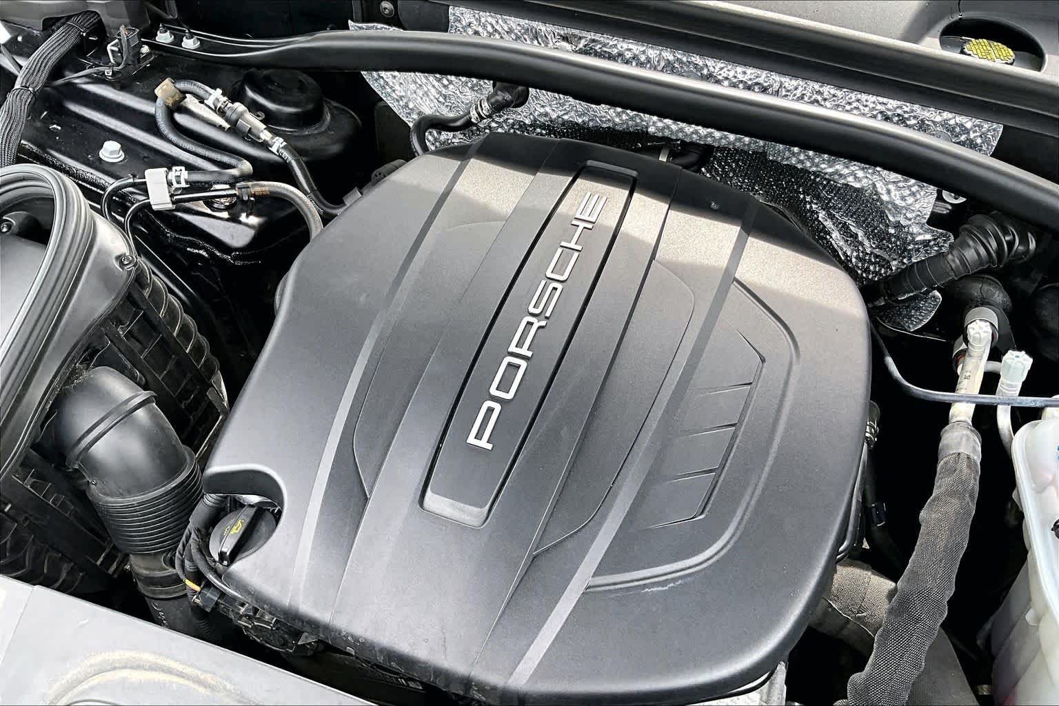 Used 2018 Black Porsche Sport Edition image 30