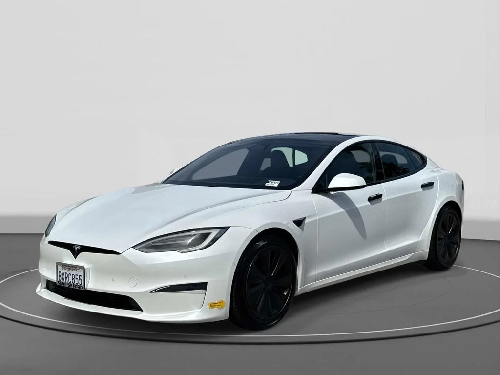 2021 Tesla Model S Plaid's photo