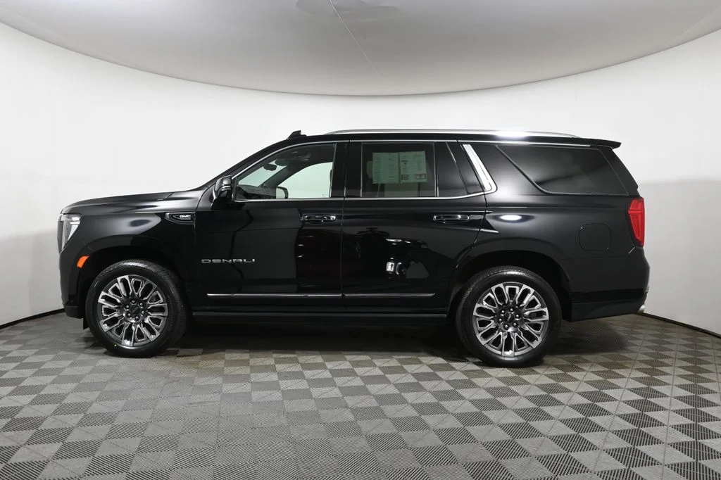 Used 2024 Black GMC Denali Ultimate image 2