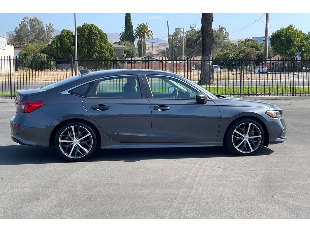 Certified Used 2023 Meteorite Gray Metallic Honda Touring image 7