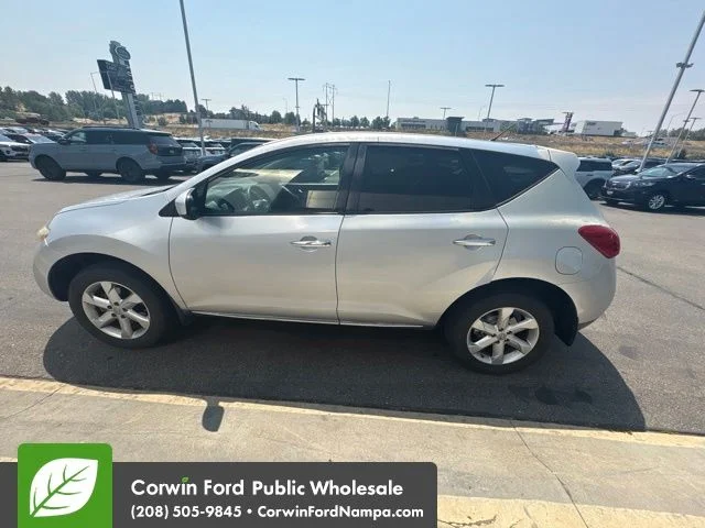 Used 2009 Silver Nissan SL image 7
