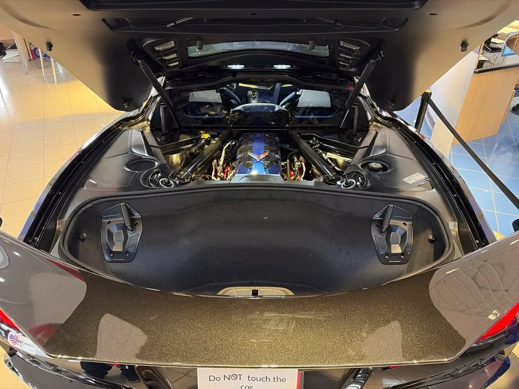 2027 Chevrolet Corvette 3LT - Photo 6