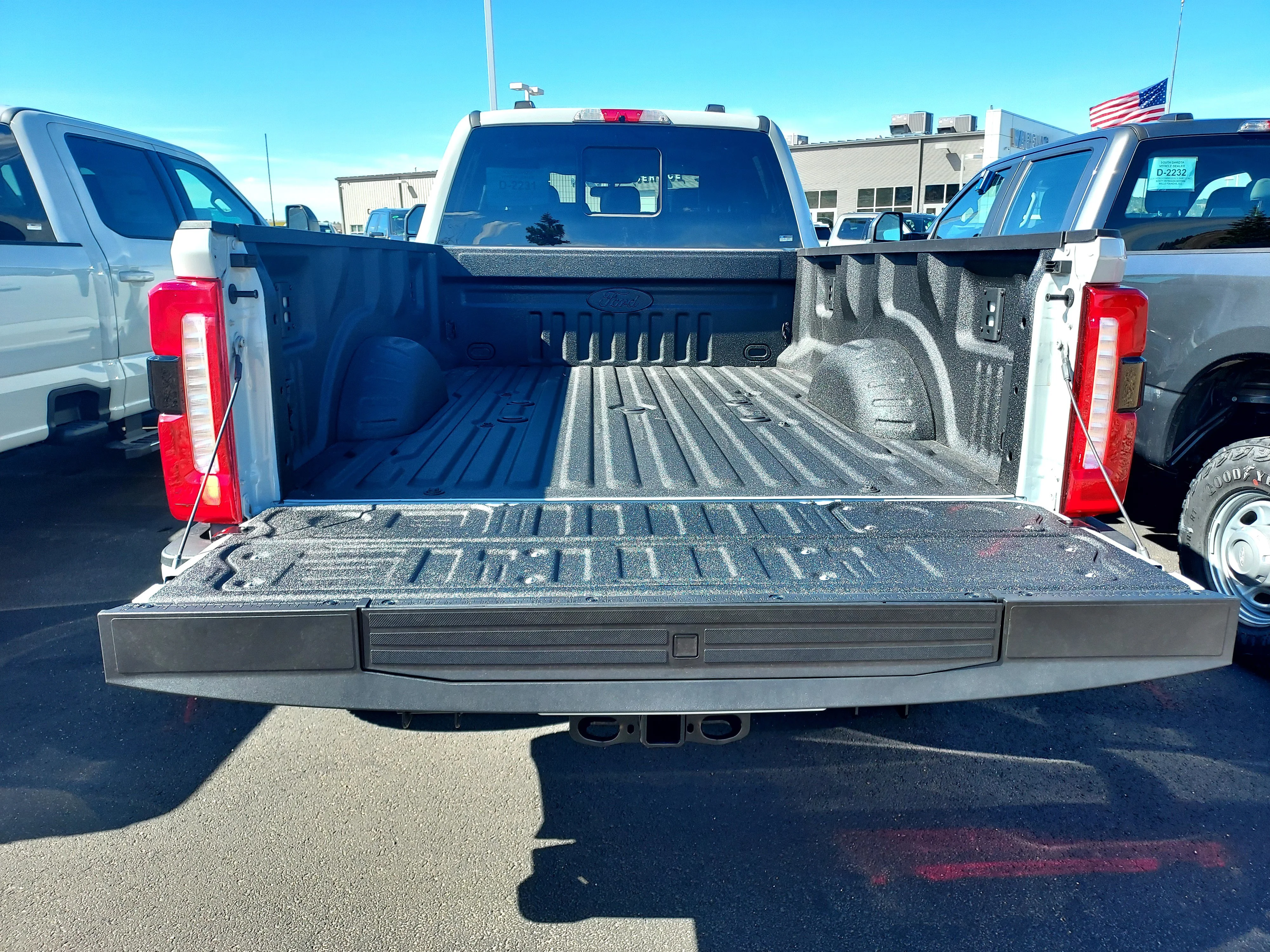 New 2026 Avalanche Ford LARIAT image 7