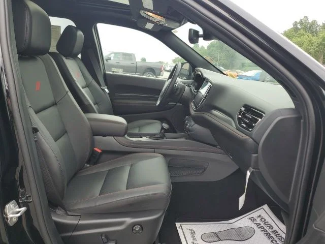 New 2026 Diamond Black Clear-Coat Exterior Paint Dodge GT Plus image 24