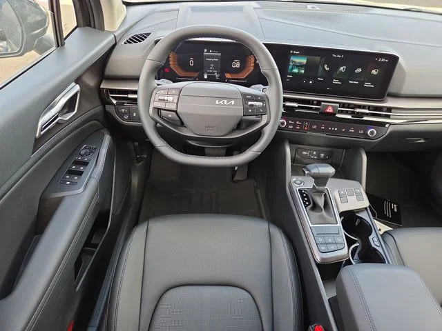 New 2027 Ebony Black Kia EX image 7
