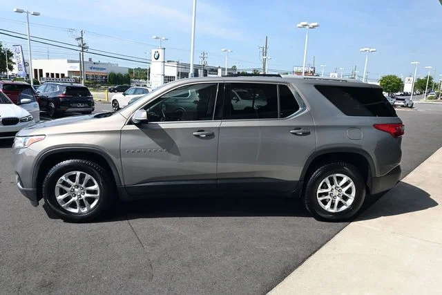 Used 2018 Gray Chevrolet LT image 15