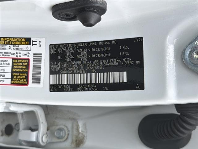 Certified Used 2024 WIND CHILL PEARL Toyota LE image 31