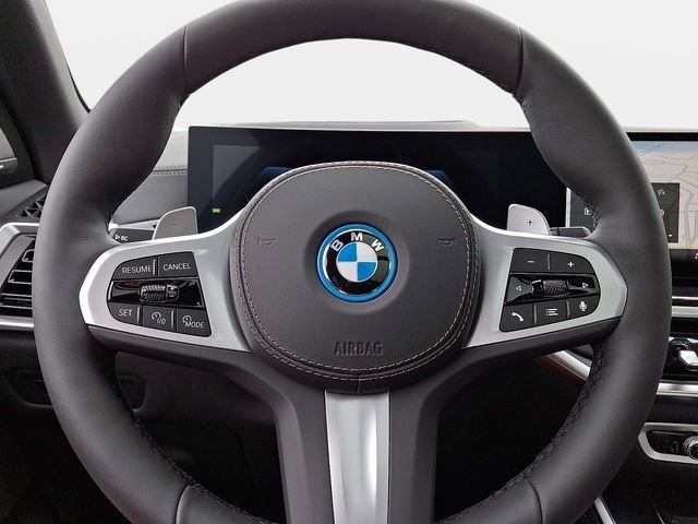 New 2026 Brooklyn Grey Metallic BMW xDrive50e image 18