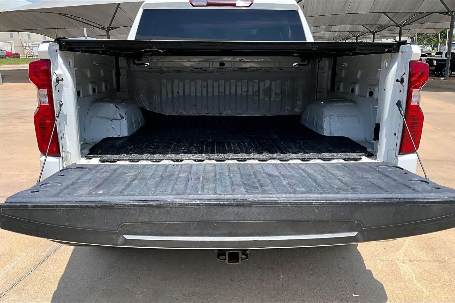 Used 2023 Summit White Chevrolet Work Truck image 29