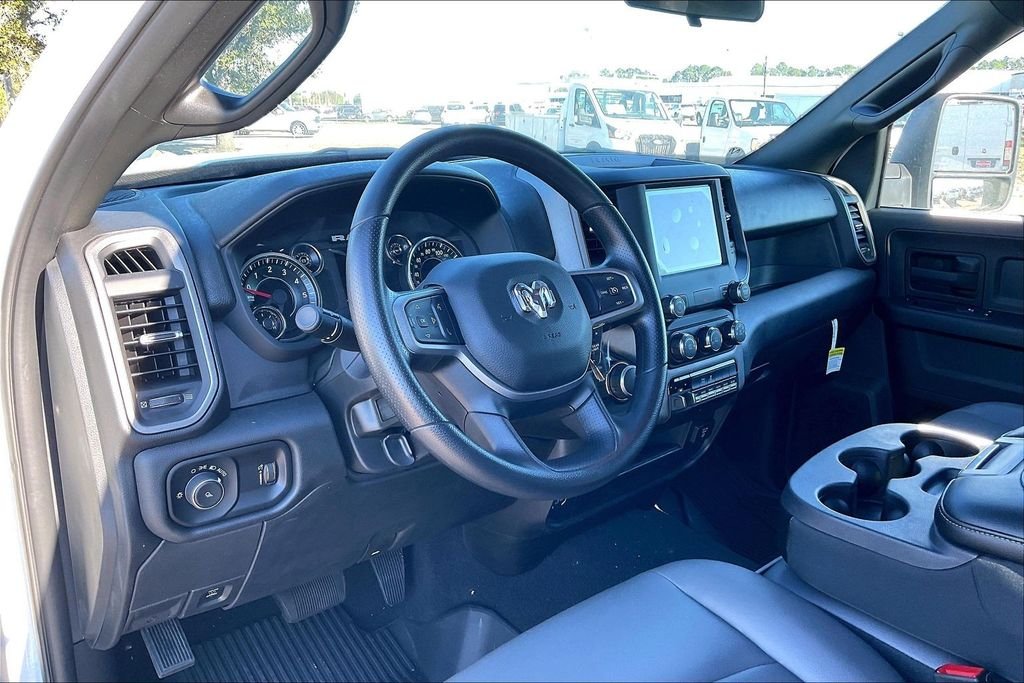 New 2024 Ram 2500 Tradesman 4D Crew Cab