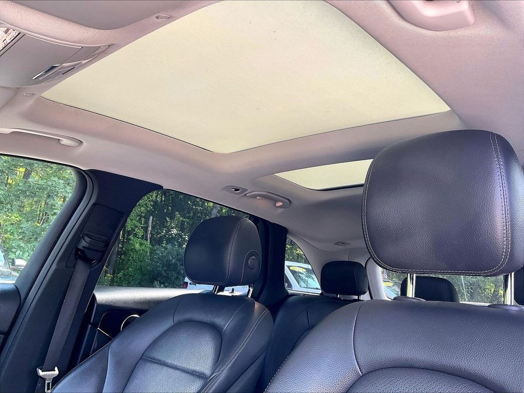 Used 2021 Gray Mercedes-Benz GLC 300 image 7