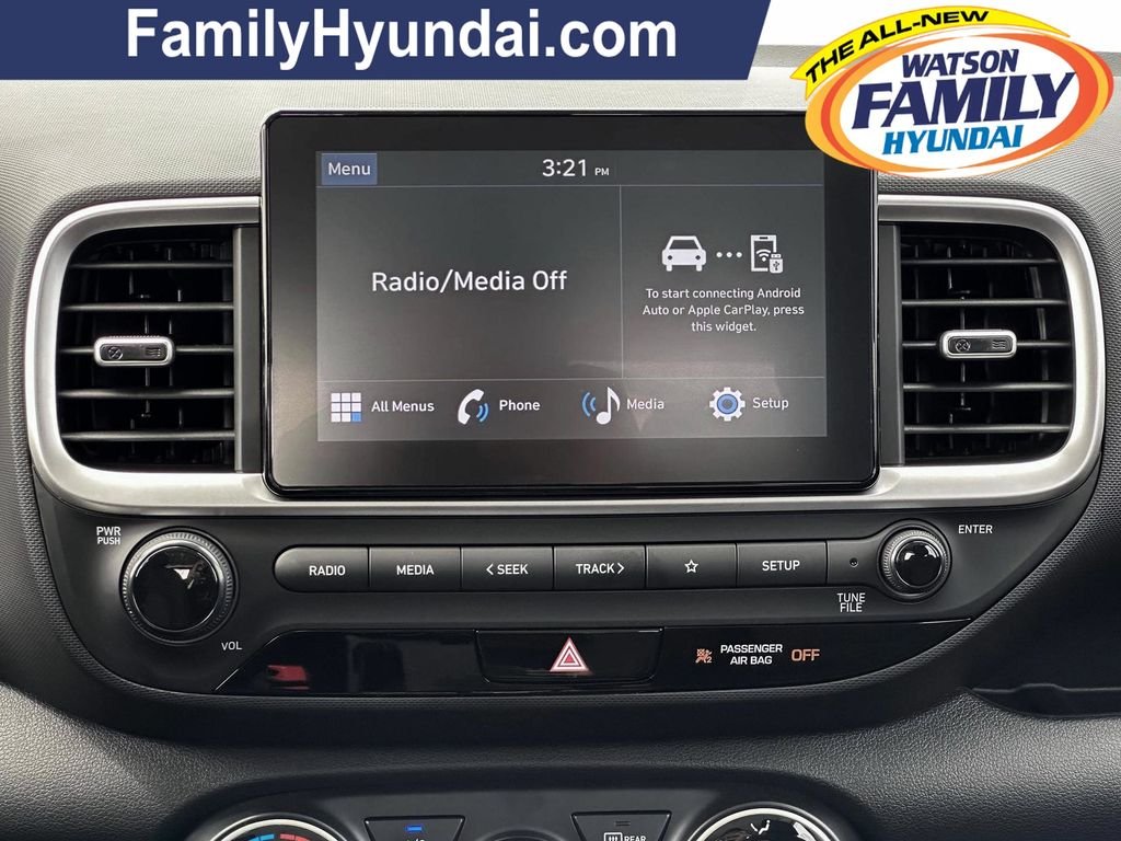 2025 Hyundai Venue SE - Photo 19