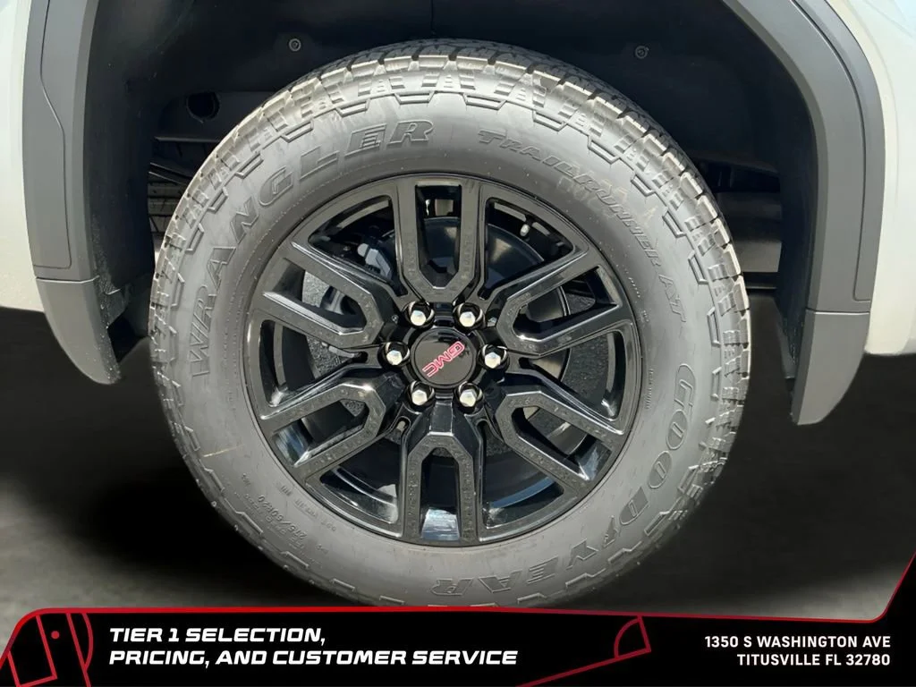 New 2026 Sterling Metallic GMC Elevation image 34