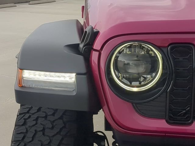 New 2026 Tuscadero Pearlcoat Jeep Rubicon 392 image 10