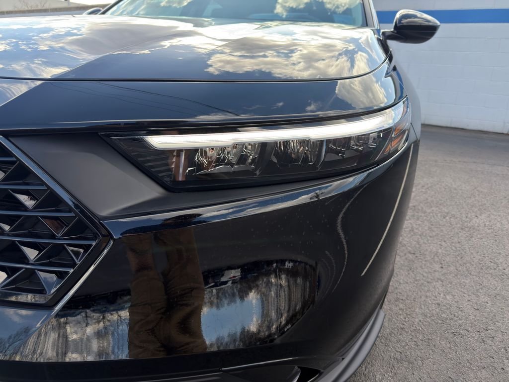 New 2026 Crystal Black Pearl Honda SE image 9