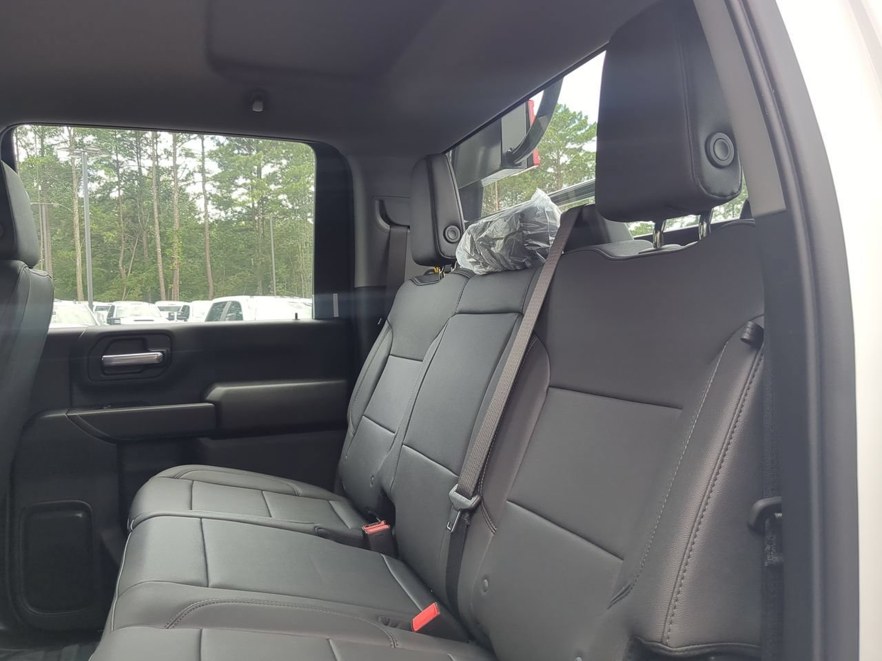 New 2026 Summit White Chevrolet Work Truck image 23