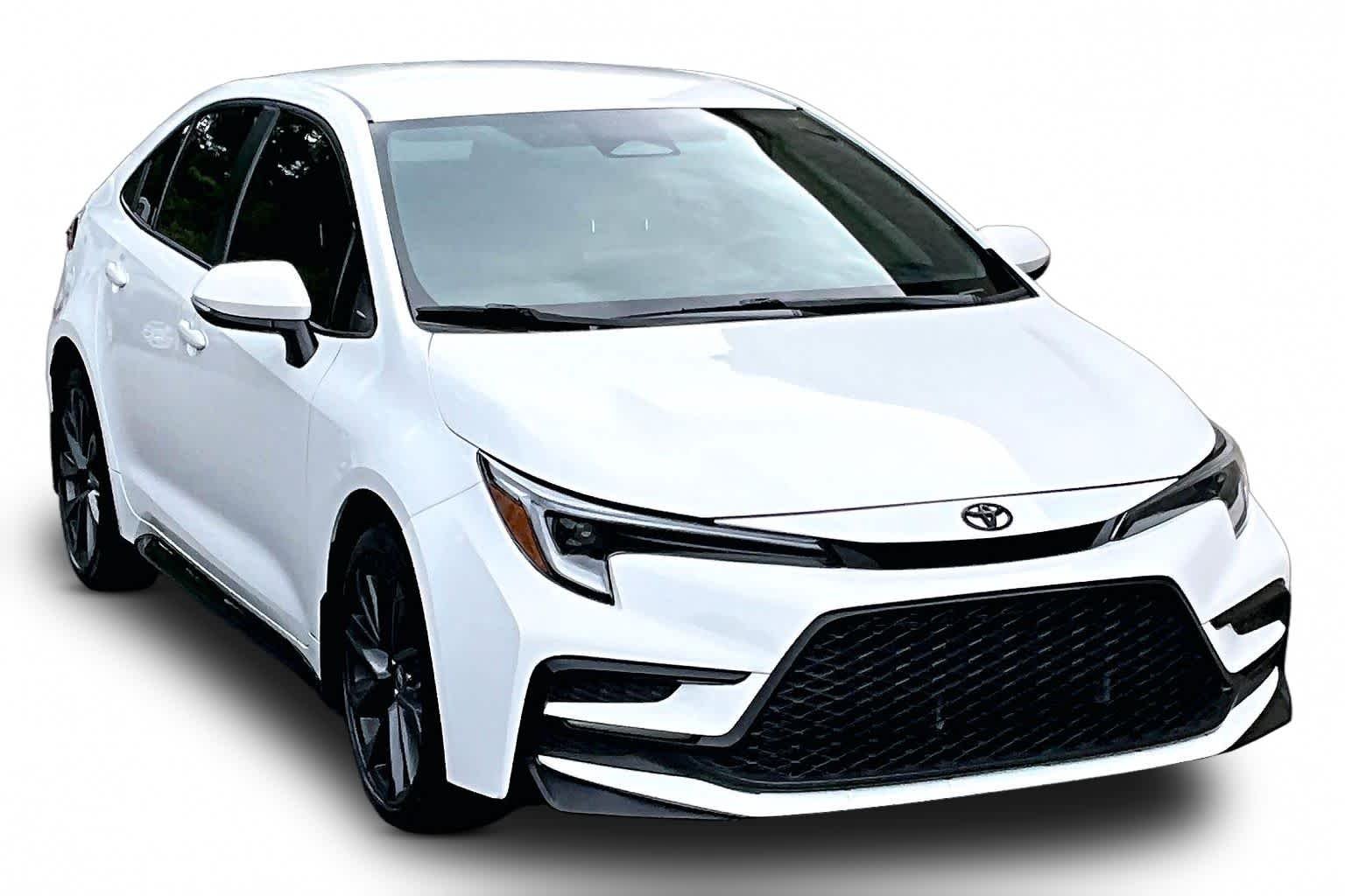 Used 2024 Ice Cap Toyota SE image 3