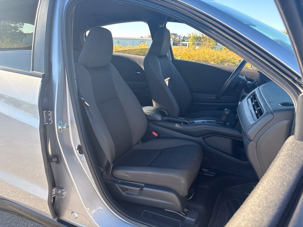Used 2022  Honda Sport image 24