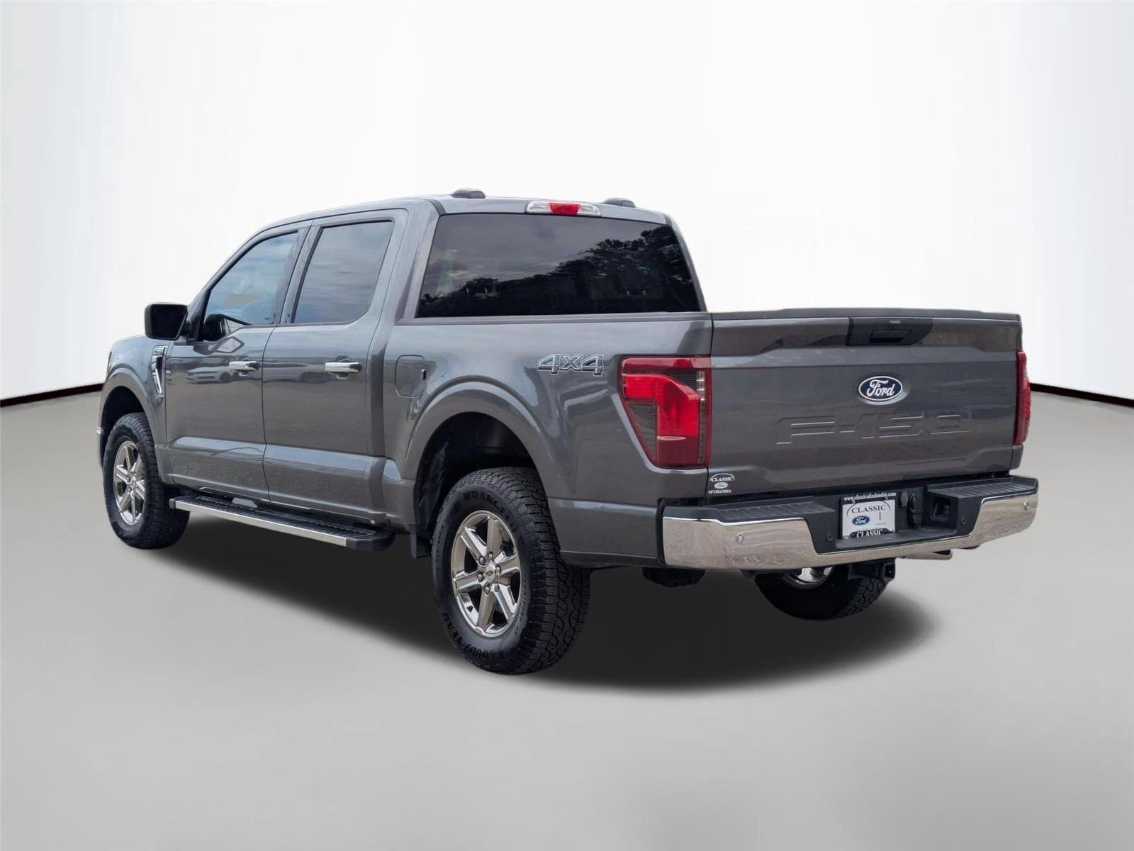 Used 2025 Carbonized Gray Metallic FORD  image 7