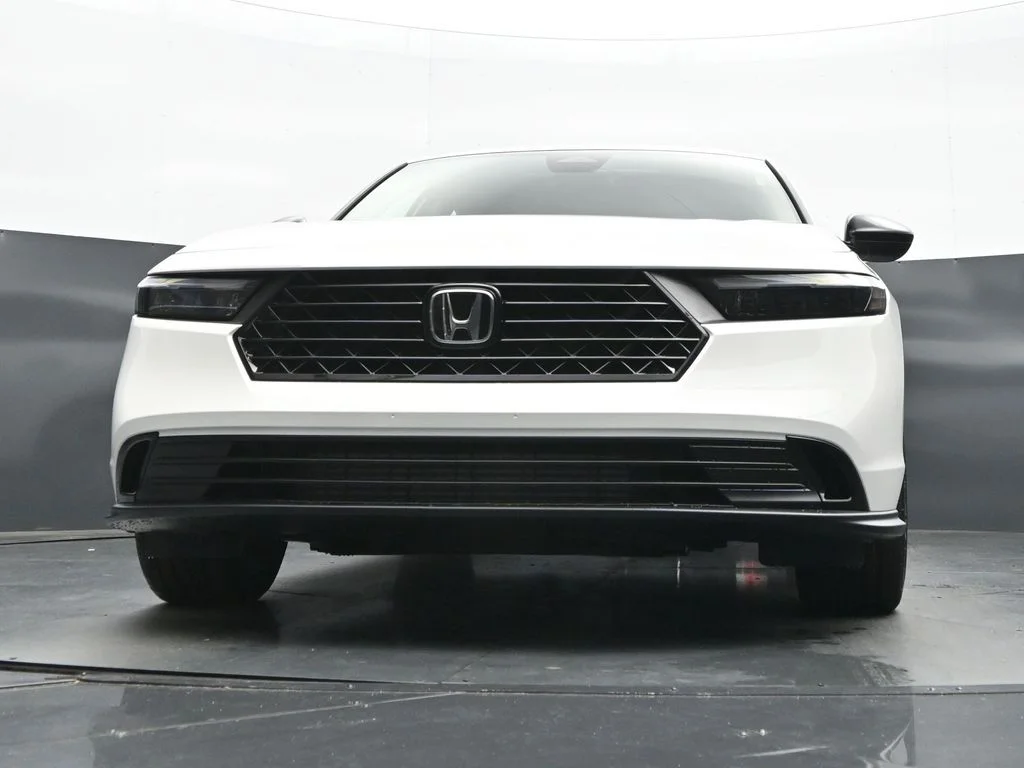 New 2026 Platinum White Pearl Honda SE image 22