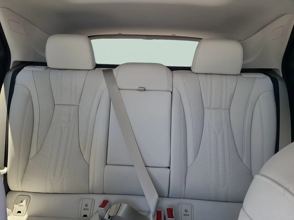 New 2026 Iridescent White Tricoat Buick Avenir image 11