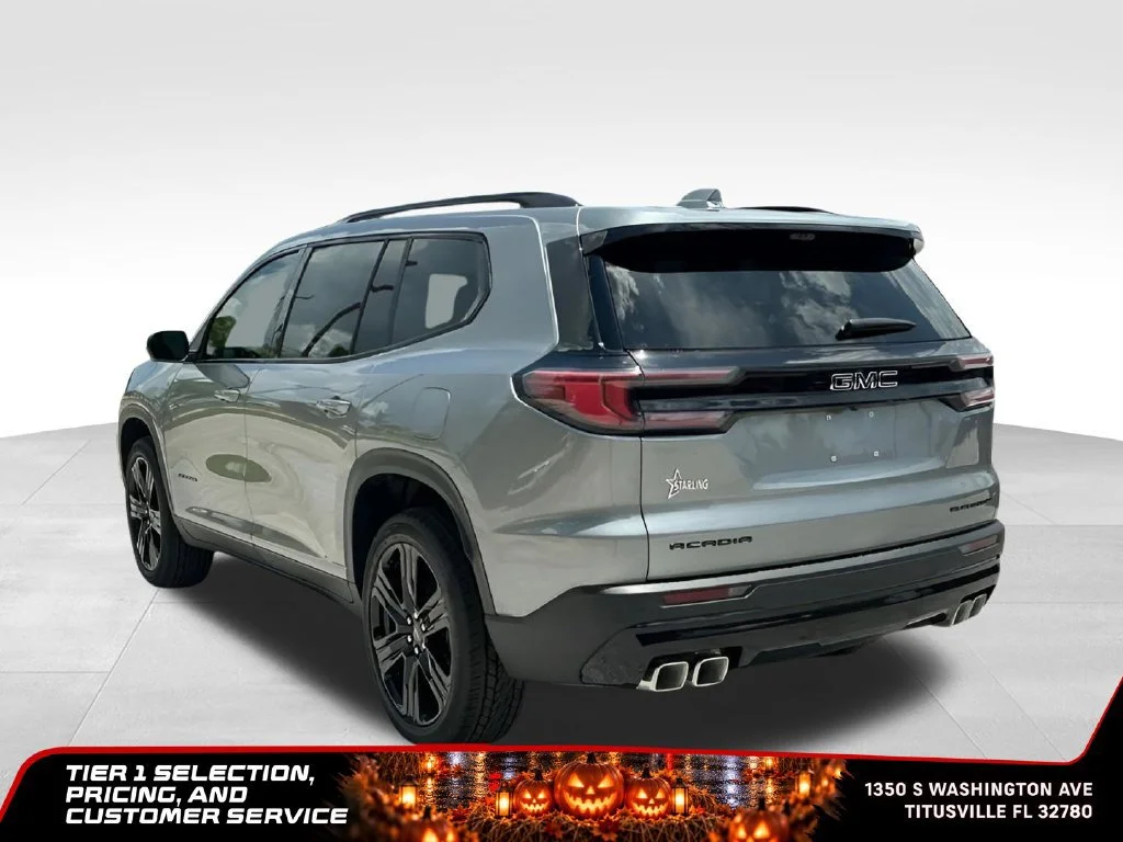 New 2026 Sterling Metallic GMC Elevation image 8