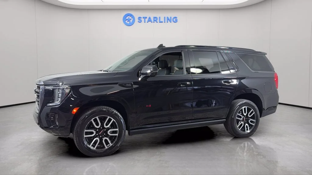 Used 2023 ONYX BLACK GMC AT4 image 2