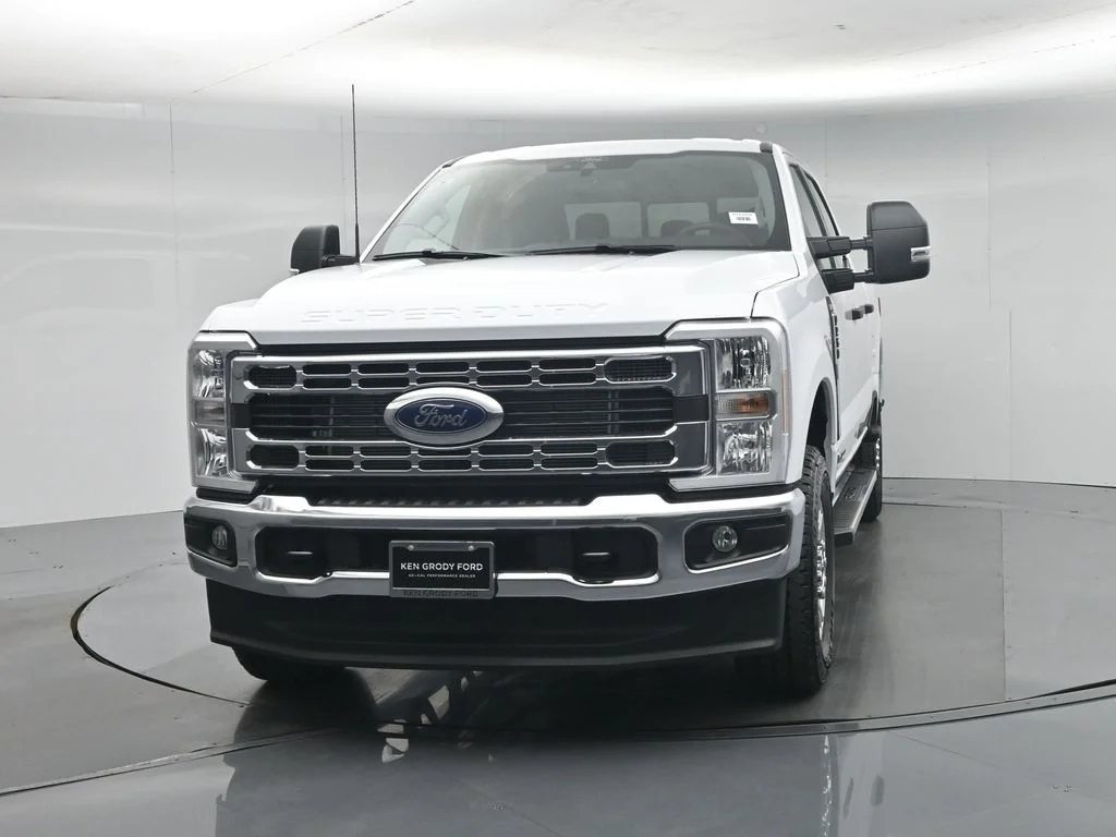 New 2026 White Ford XLT image 54