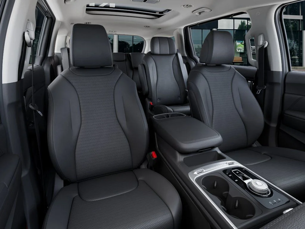 New 2026 Ceramic Silver Kia SX Prestige image 16