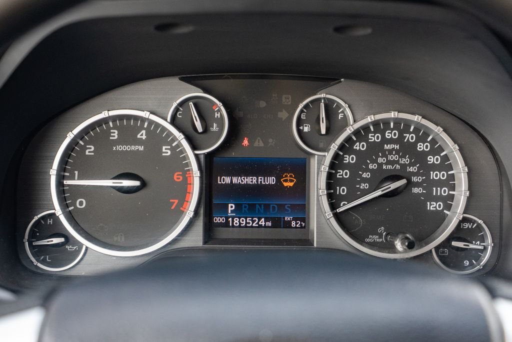 Used 2016 Magnetic Gray Metallic Toyota SR5 image 18