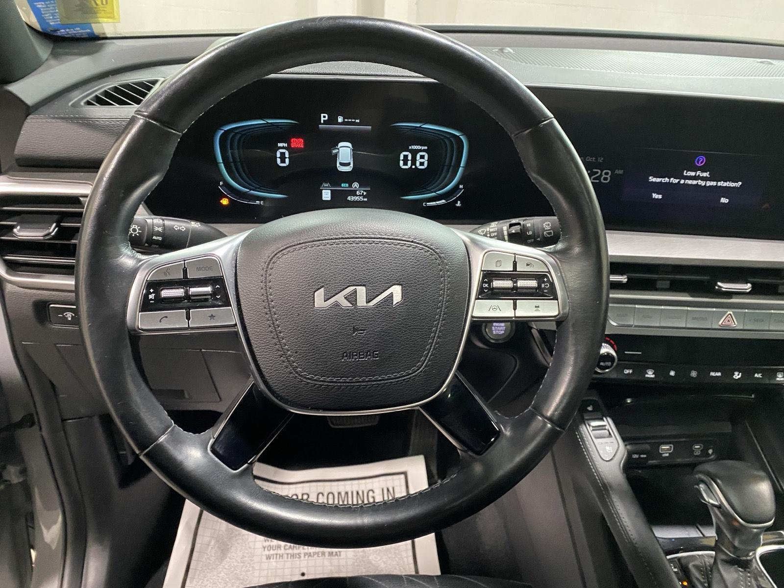 Used 2023 Wolf Gray Kia EX X-Line image 27