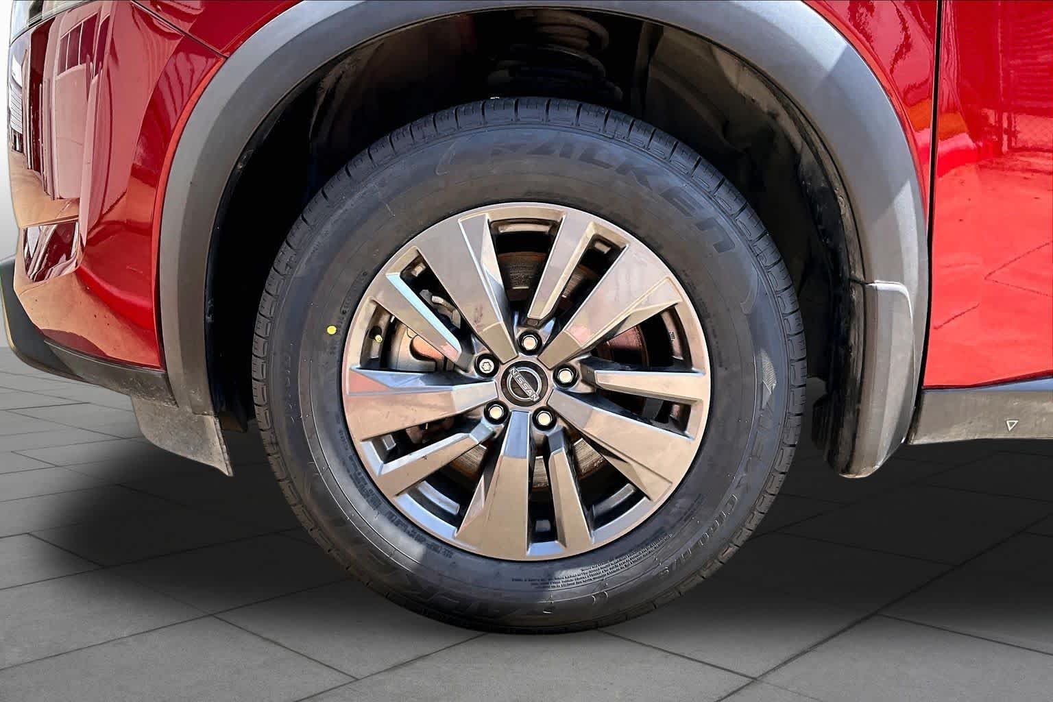 Certified Used 2024 Scarlet Ember Tintcoat Nissan SV image 10
