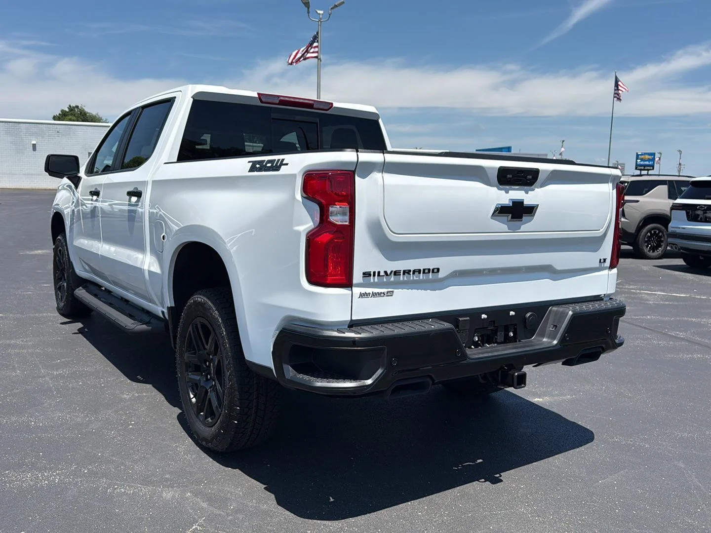 New 2026 Summit White Chevrolet LT Trail Boss image 18