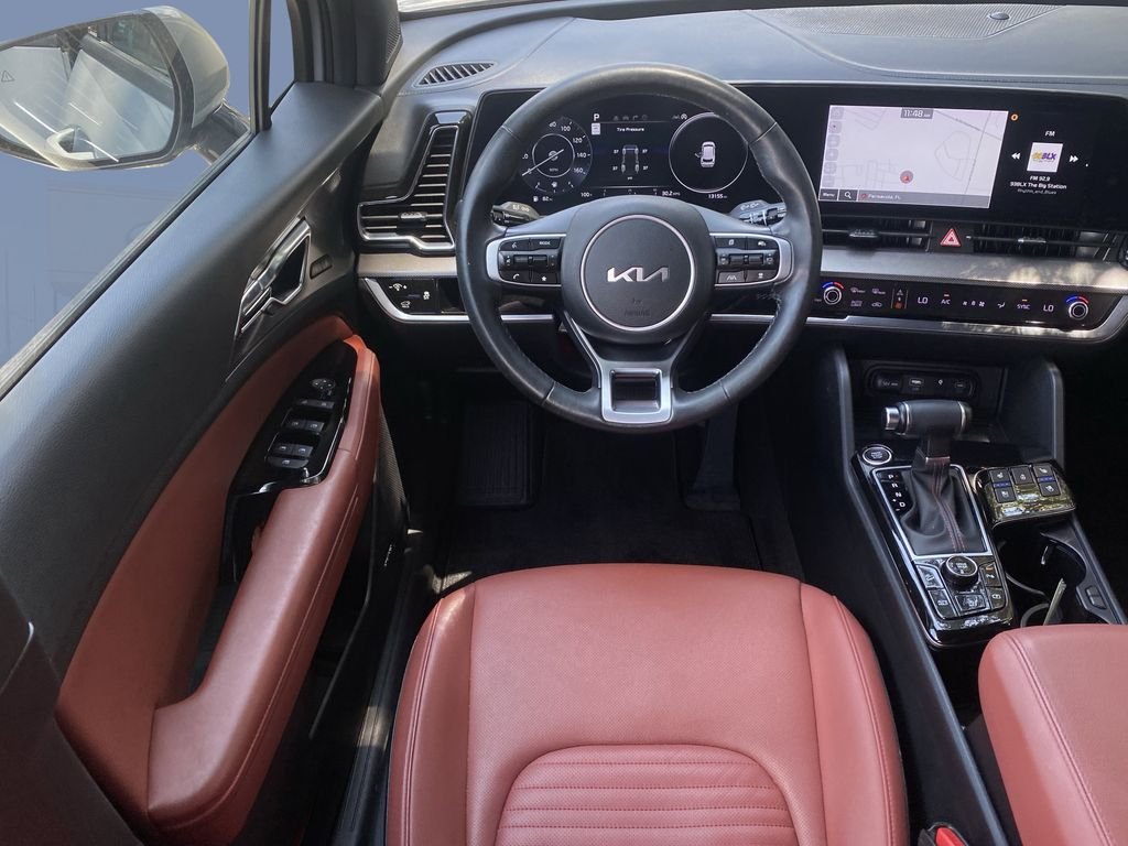 Used 2024 Wolf Gray Kia SX-Prestige image 12