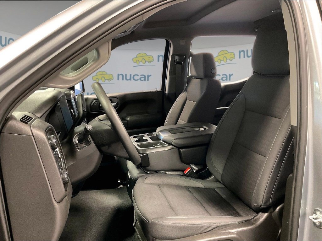 Used 2023 Gray Chevrolet Custom image 10
