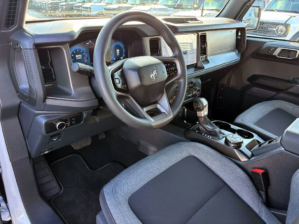 Used 2025 White Ford  image 16