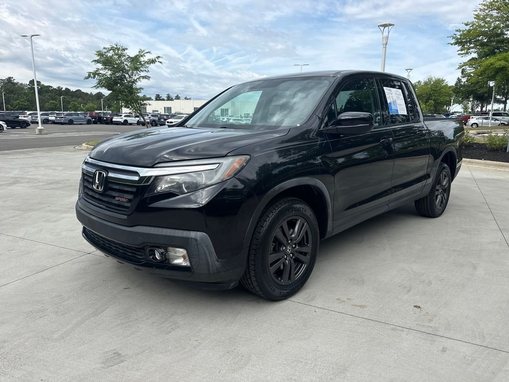Used 2019  Honda Sport image 4