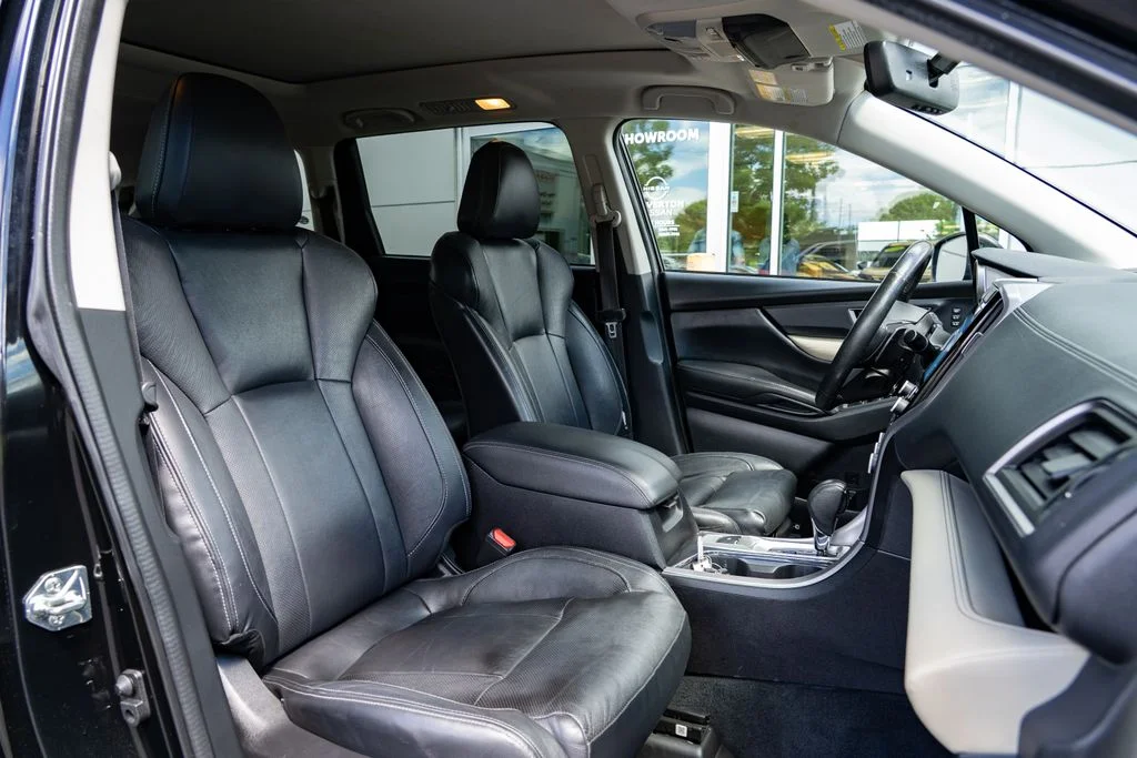 Used 2020 Black Subaru Limited image 29