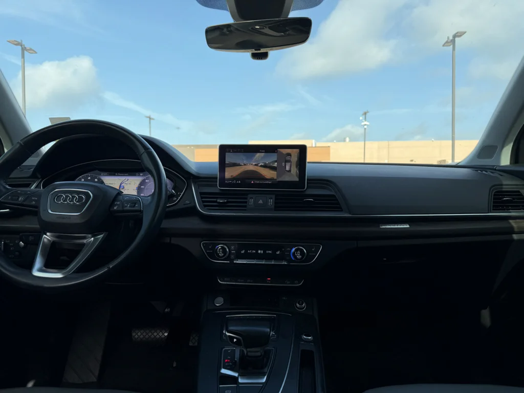 Used 2018 Moonlight Blue Metallic Audi Prestige image 11